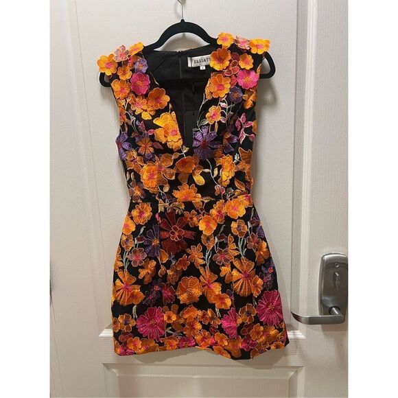 Elliatt Alessandra Floral Mini Dress In Orange Cocktail Wedding Guest size S NWT - Picture 5 of 9